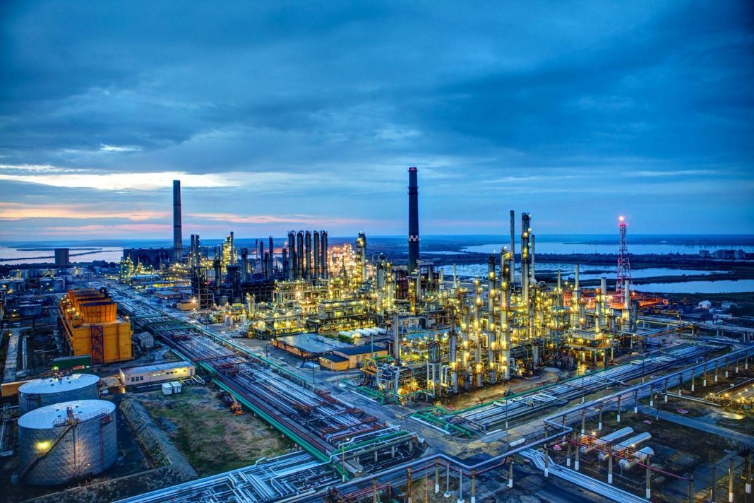 Avertismentul Exxon: Rusia poate interzice tranzitul țițeiului kazah prin oleoductul CPC care alimentează și rafinăriile din România Avertismentul Exxon: Rusia poate interzice tranzitul țițeiului kazah prin oleoductul CPC care alimentează și rafinăriile din România