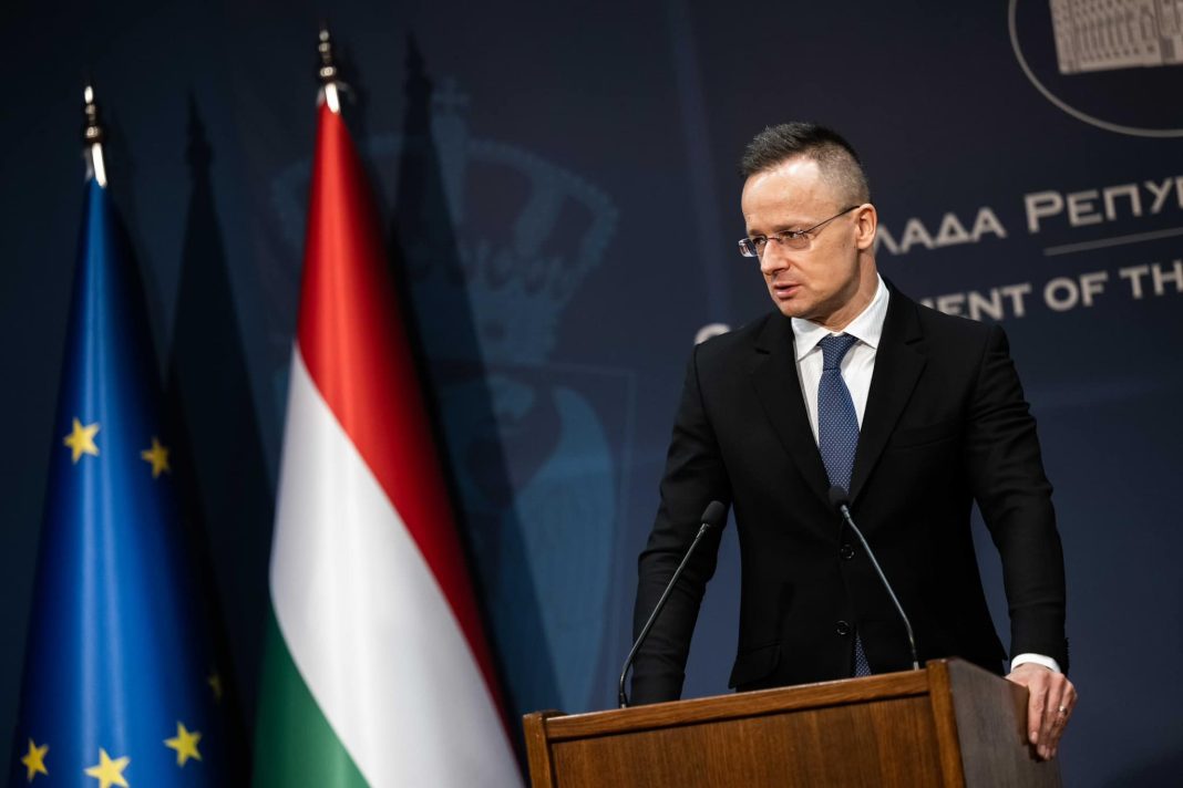 Péter Szijjártó: Este o ruşine faptul că Bulgaria şi România încă nu fac parte din spaţiul Schengen Péter Szijjártó: Este o ruşine faptul că Bulgaria şi România încă nu fac parte din spaţiul Schengen