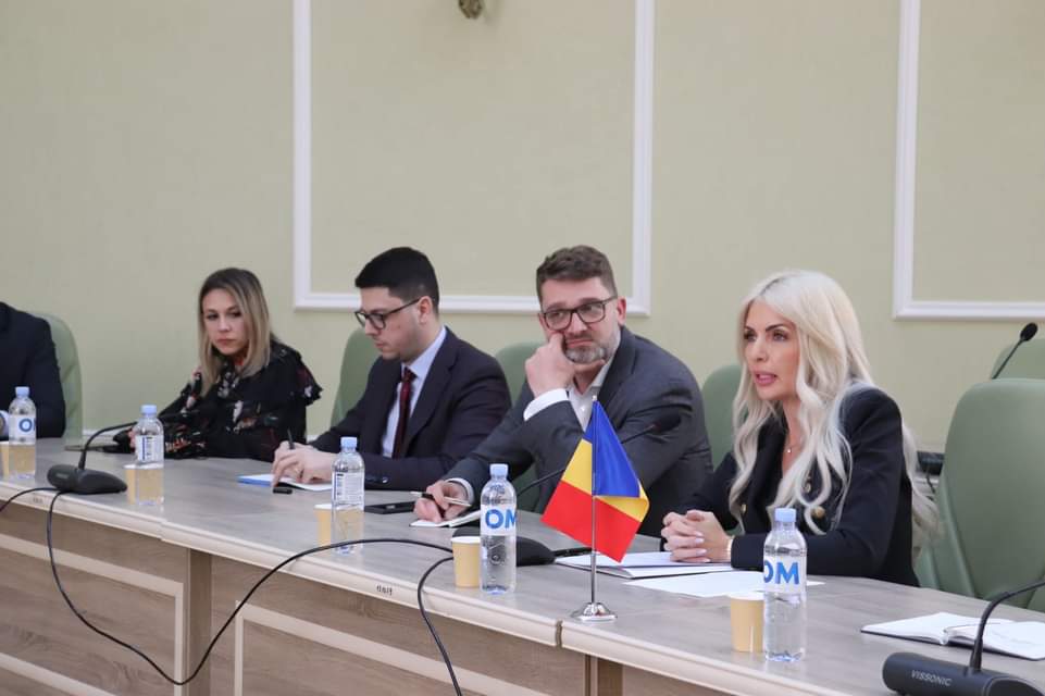 Laura Vicol, la Chișinău: Suntem români cu toții și am venit aici în calitate de român la români Laura Vicol, la Chișinău: Suntem români cu toții și am venit aici în calitate de român la români