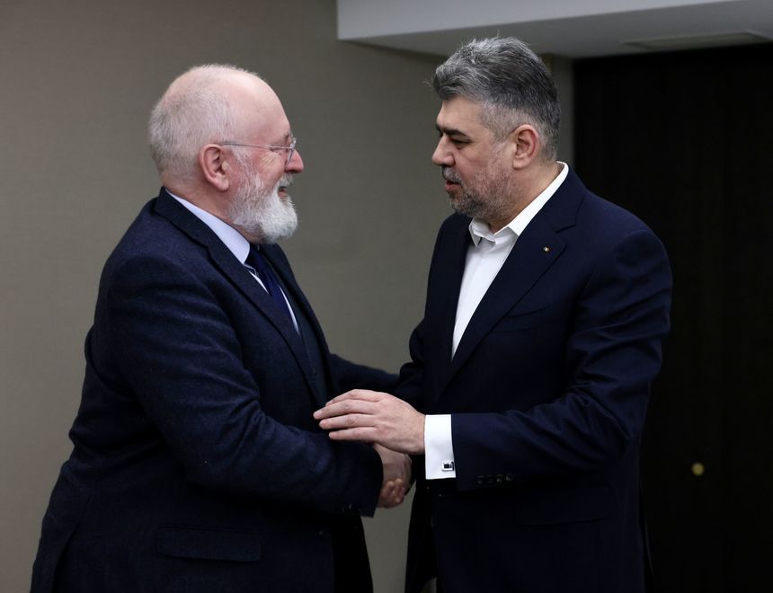 Marcel Ciolacu, după întâlnirea cu Frans Timmermans: Fermierii români vor primi un nou ajutor financiar din partea Comisiei Europene Marcel Ciolacu, după întâlnirea cu Frans Timmermans: Fermierii români vor primi un nou ajutor financiar din partea Comisiei Europene