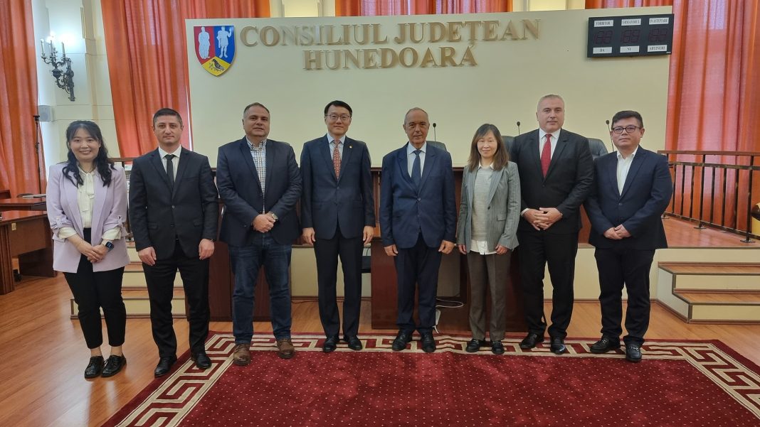 Investiție în Hunedoara care va asigura peste 400 locuri de muncă Investiție în Hunedoara care va asigura peste 400 locuri de muncă
