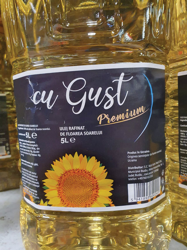 Brokerii estimează că Ucraina şi-a majorat exporturile de produse agroalimentare pe cale rutieră în septembrie: 25% din exporturi au trecut granița cu România Brokerii estimează că Ucraina şi-a majorat exporturile de produse agroalimentare pe cale rutieră în septembrie: 25% din exporturi au trecut granița cu România