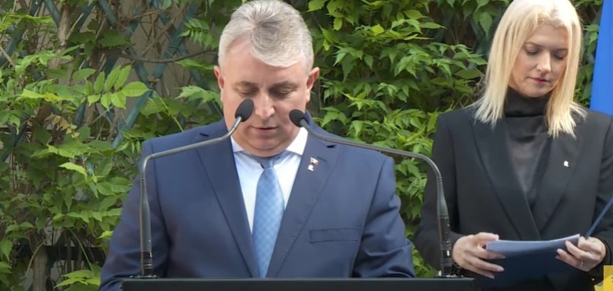 Lucian Bode: Am deblocat marile proiecte de infrastructură. PNL a deschis un proces fără precedent în ultimele decenii de dezvoltare a infrastructurii. Acesta a fost declicul care va schimba din temelii România în bine Lucian Bode: Am deblocat marile proiecte de infrastructură. PNL a deschis un proces fără precedent în ultimele decenii de dezvoltare a infrastructurii. Acesta a fost declicul care va schimba din temelii România în bine