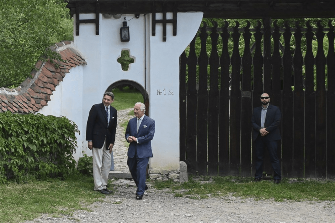 Adrian Năstase: REGELE CHARLES, LOBBYST AL UNGARIEI PENTRU RECUPERAREA TRANSILVANIEI Adrian Năstase: REGELE CHARLES, LOBBYST AL UNGARIEI PENTRU RECUPERAREA TRANSILVANIEI