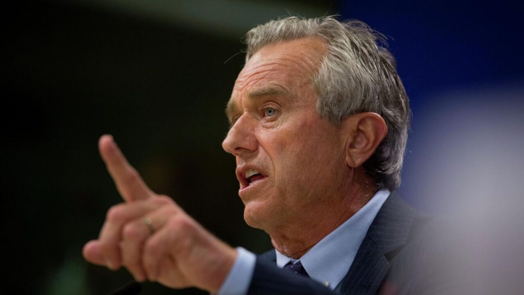 Robert Kennedy Jr: Biden vinde lumii informații false despre Ucraina Robert Kennedy Jr: Biden vinde lumii informații false despre Ucraina