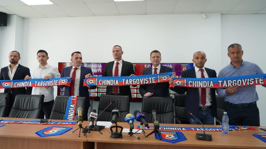 Șeful CJ Dâmbovița: Micul Ajax trebuie să renască Șeful CJ Dâmbovița: Micul Ajax trebuie să renască