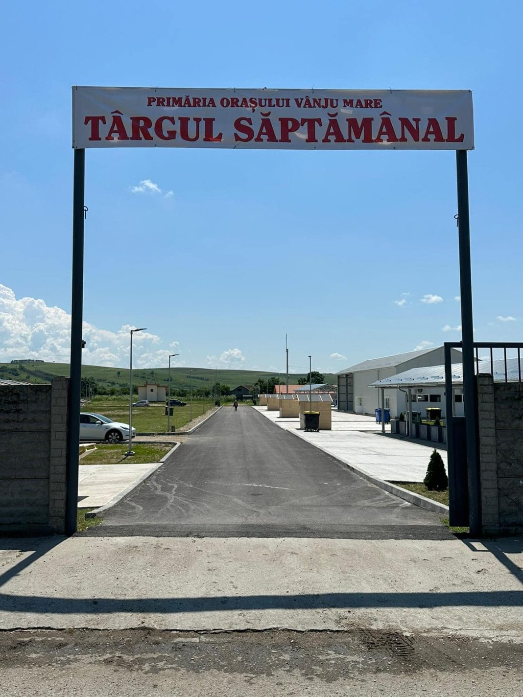 Târgul din Vânju Mare a fost deschis Târgul din Vânju Mare a fost deschis