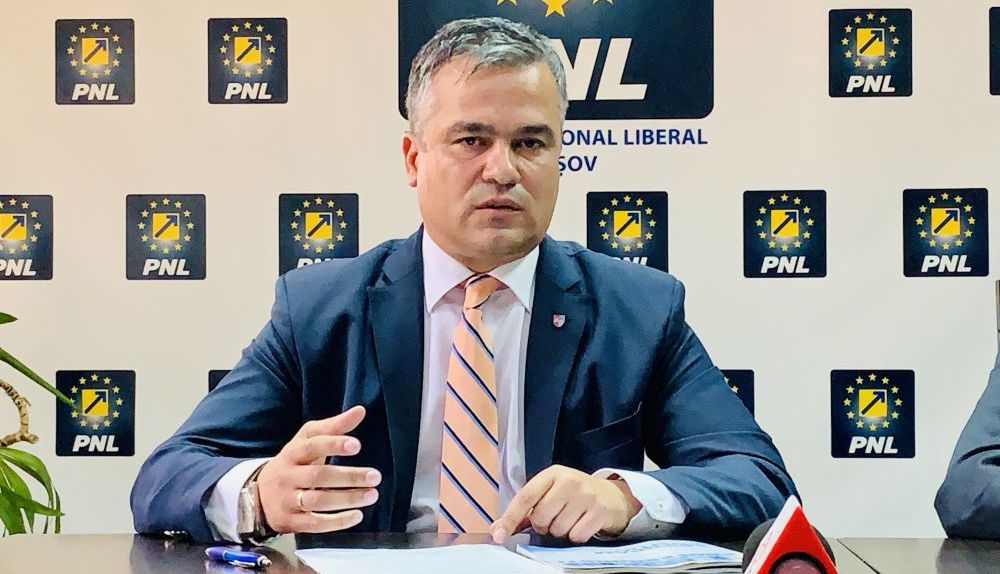 Ministrul Dezvoltării: 57% din drumurile judeţene necesită reabilitare, 70% din localităţi nu sunt racordate la reţeaua de distribuţie de gaze, iar 29% din localităţi nu dispun de reţea de apă Ministrul Dezvoltării: 57% din drumurile judeţene necesită reabilitare, 70% din localităţi nu sunt racordate la reţeaua de distribuţie de gaze, iar 29% din localităţi nu dispun de reţea de apă