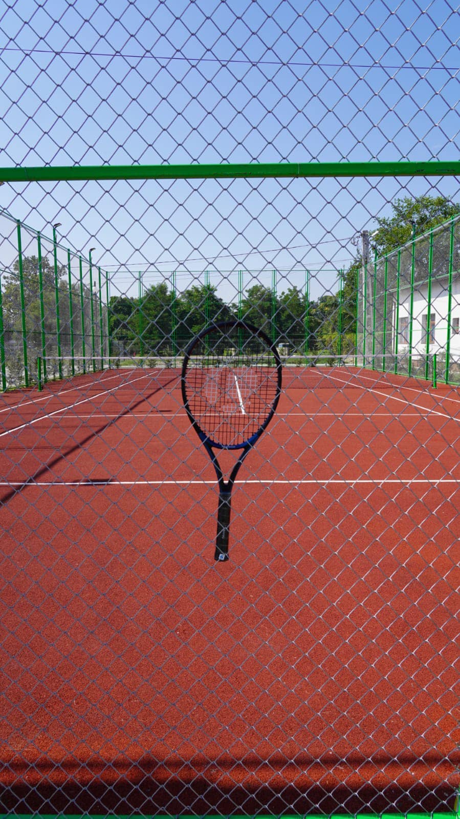 Șeful CJ Dâmbovița anunță teren de tenis la Bucșani Șeful CJ Dâmbovița anunță teren de tenis la Bucșani