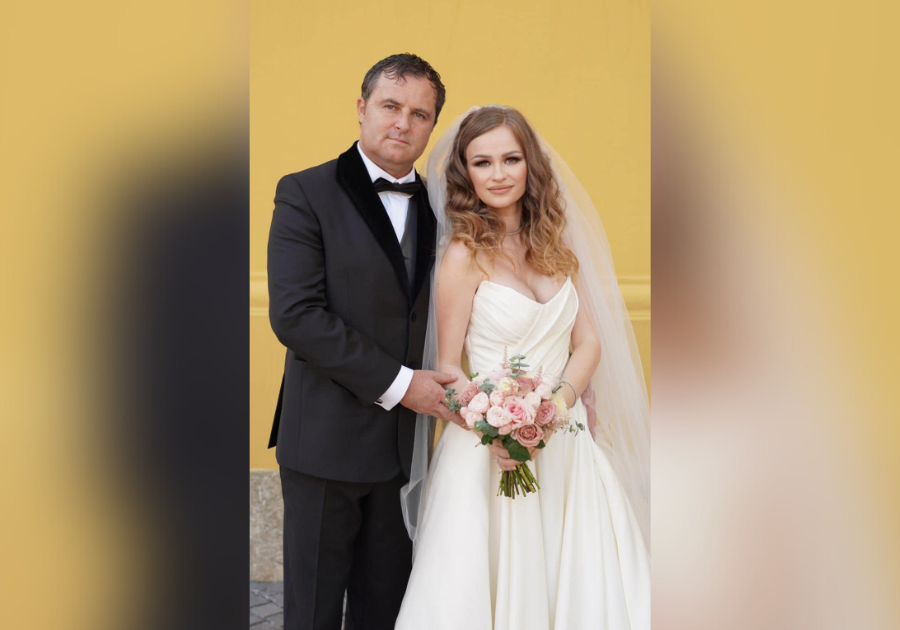 Un deputat a încasat 230.000 euro dar de nuntă Un deputat a încasat 230.000 euro dar de nuntă