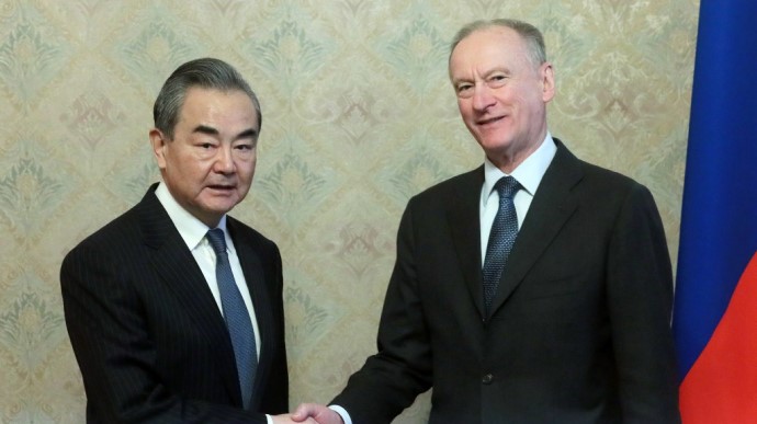 Întâlnire între oamenii cheie de la Moscova și Beijing Întâlnire între oamenii cheie de la Moscova și Beijing