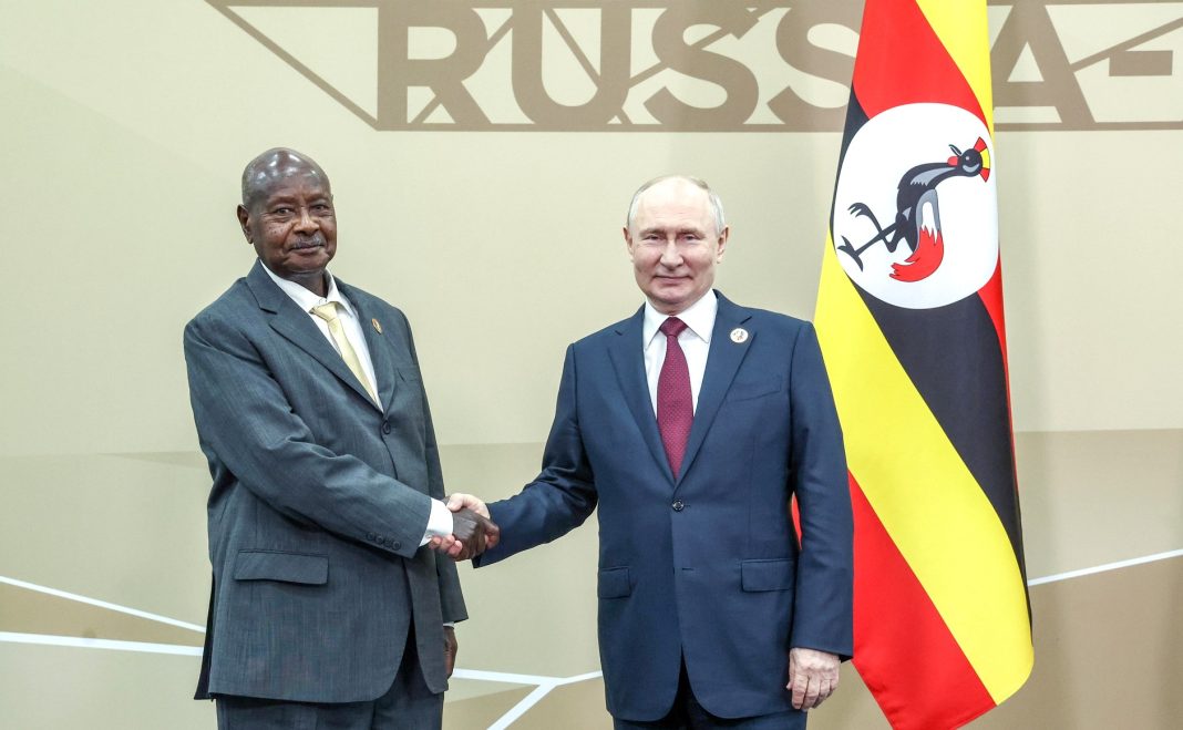 Putin i-a dăruit omologului său din Zimbabwe un elicopter prezidențial Putin i-a dăruit omologului său din Zimbabwe un elicopter prezidențial