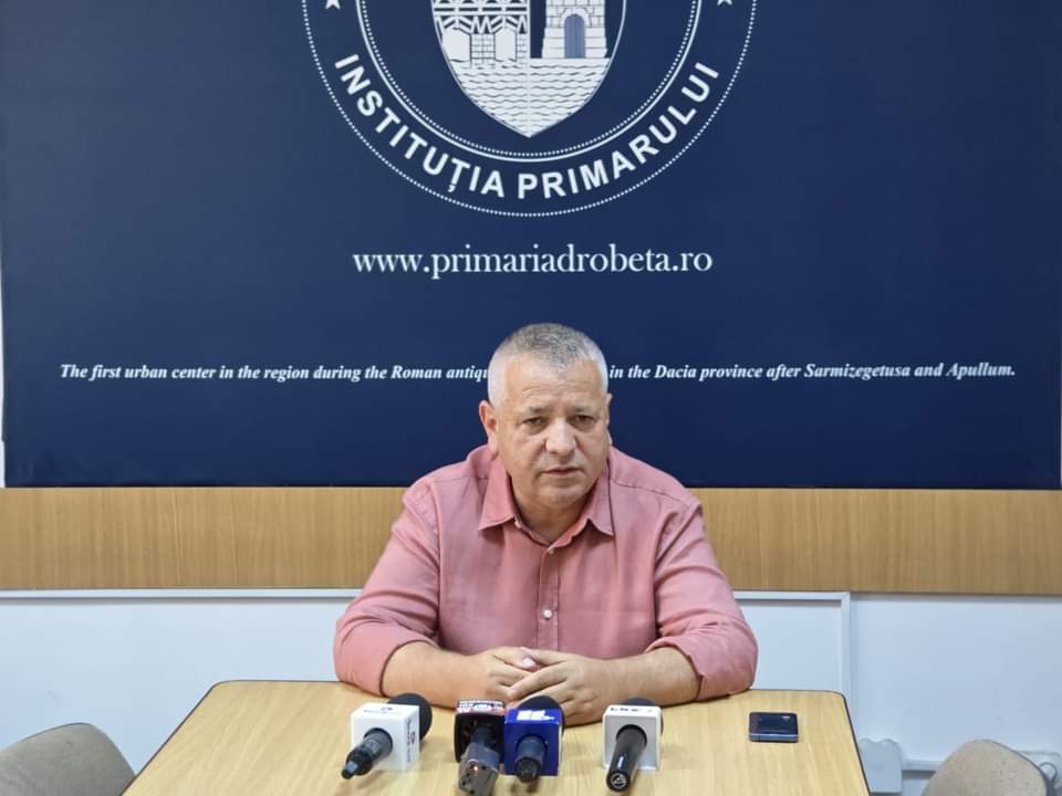 Primarul din Drobeta Turnu Severin: Am reziliat contractul cu Mehedinți Gaz Primarul din Drobeta Turnu Severin: Am reziliat contractul cu Mehedinți Gaz