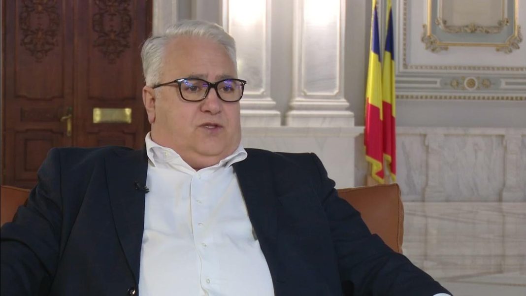 Senatorul atârnător prin Diaspora și-a aranjat un sejur la Consulatul din Dubai Senatorul atârnător prin Diaspora și-a aranjat un sejur la Consulatul din Dubai