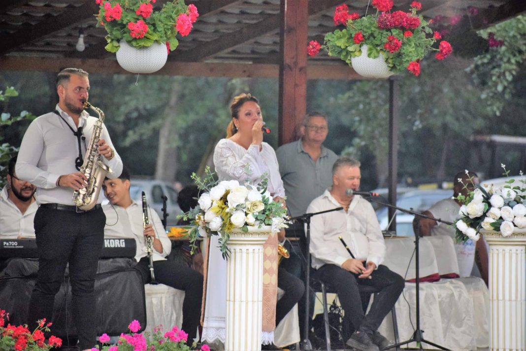 SĂRBĂTOAREA COȘUȘTEI LA ILOVĂȚ SĂRBĂTOAREA COȘUȘTEI LA ILOVĂȚ