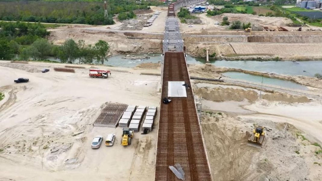 Motreanu: Lucrările pentru redeschiderea liniei de tren directe București-Giurgiu s-au efectuat în proporție de 75%Motreanu: Motreanu: Lucrările pentru redeschiderea liniei de tren directe București-Giurgiu s-au efectuat în proporție de 75%Motreanu: