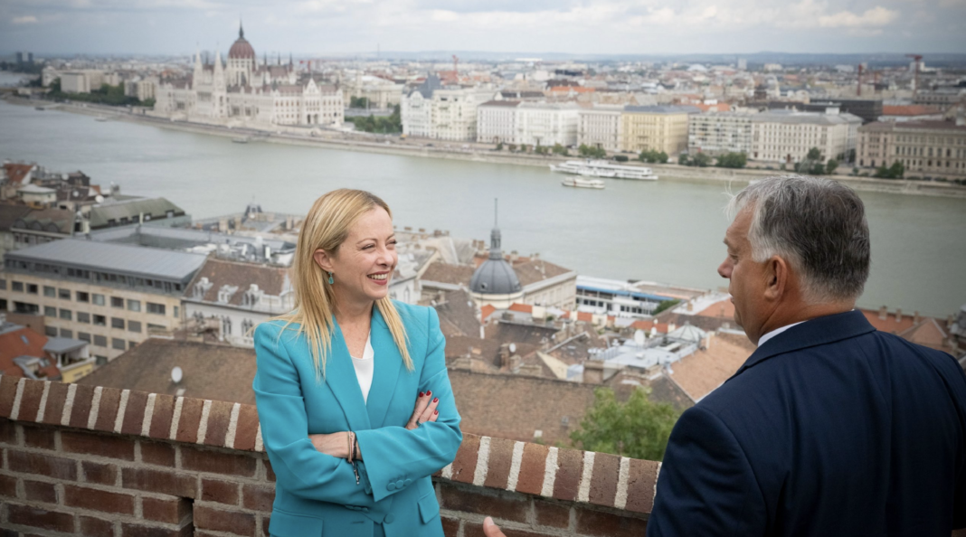 Viktor Orbán: Europa este încă condusă de o elită progresistă şi liberală, preocupată de “prostii şi aberaţii” Viktor Orbán: Europa este încă condusă de o elită progresistă şi liberală, preocupată de “prostii şi aberaţii”