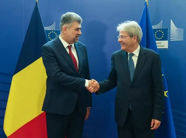 Ciolacu: Am căzut de acord cu comisarul Gentiloni că este esenţial ca România să continue traiectoria corectă în privinţa ţinerii sub control a deficitului bugetar Ciolacu: Am căzut de acord cu comisarul Gentiloni că este esenţial ca România să continue traiectoria corectă în privinţa ţinerii sub control a deficitului bugetar