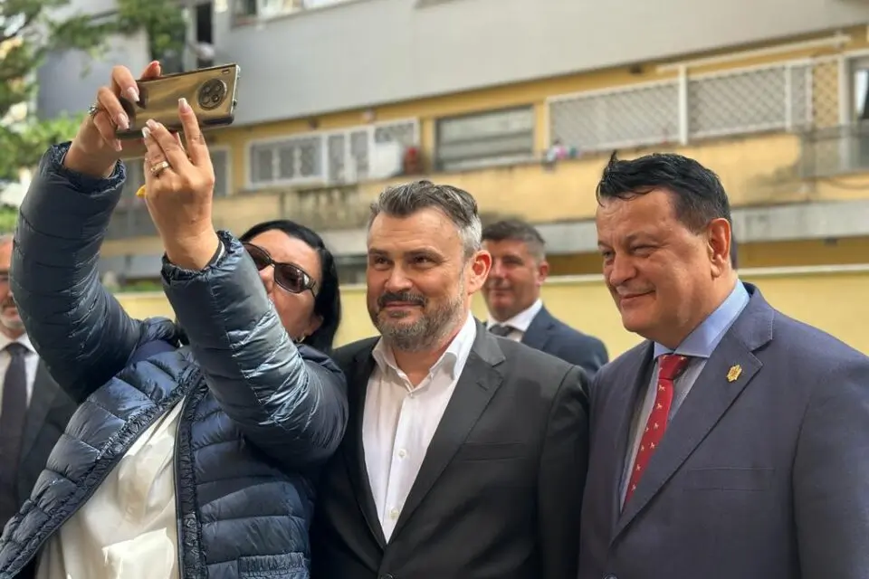 Șeful DRP: Încercăm să găsim soluții, astfel încât copiii românilor și cei din căsătorii mixte să poată avea parte de cursuri în limba română sau să învețe limba română Șeful DRP: Încercăm să găsim soluții, astfel încât copiii românilor și cei din căsătorii mixte să poată avea parte de cursuri în limba română sau să învețe limba română