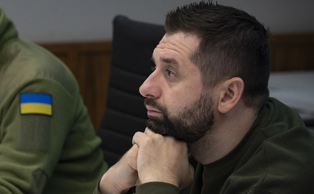 Șeful parlamentarilor lui Zelenski, atac la conducerea Armatei Șeful parlamentarilor lui Zelenski, atac la conducerea Armatei