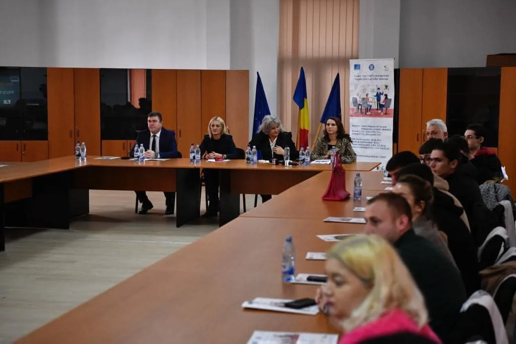 10 SOCIETĂȚI AU FOST ÎNFIINȚATE ÎN MEHEDINȚI ÎN CADRUL UNUI PROIECT DERULAT CU FONDURI EUROPENE 10 SOCIETĂȚI AU FOST ÎNFIINȚATE ÎN MEHEDINȚI ÎN CADRUL UNUI PROIECT DERULAT CU FONDURI EUROPENE