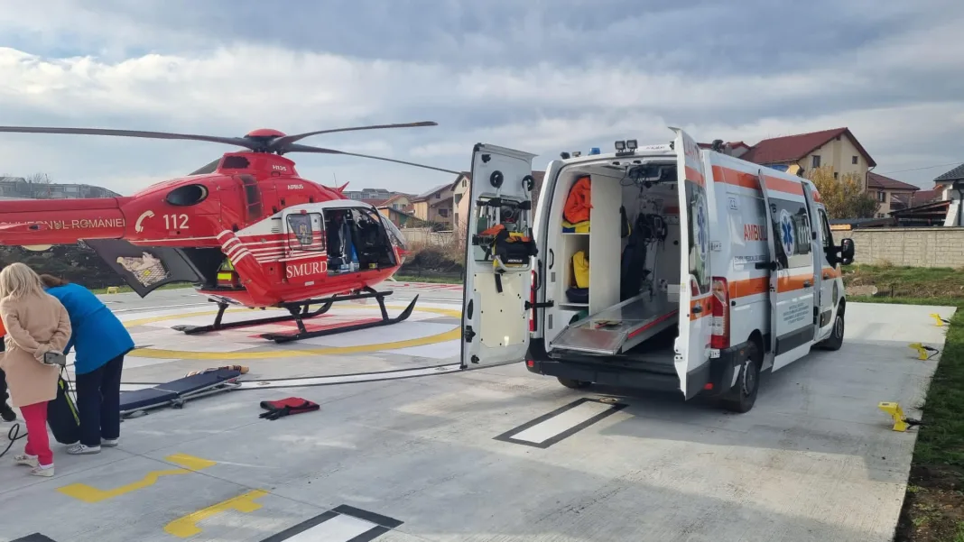PRIMA INTERVENȚIE PENTRU VIAȚĂ PE HELIPORTUL DE LA SPITALUL JUDEȚEAN DE URGENȚĂ DROBETA TURNU SEVERIN PRIMA INTERVENȚIE PENTRU VIAȚĂ PE HELIPORTUL DE LA SPITALUL JUDEȚEAN DE URGENȚĂ DROBETA TURNU SEVERIN
