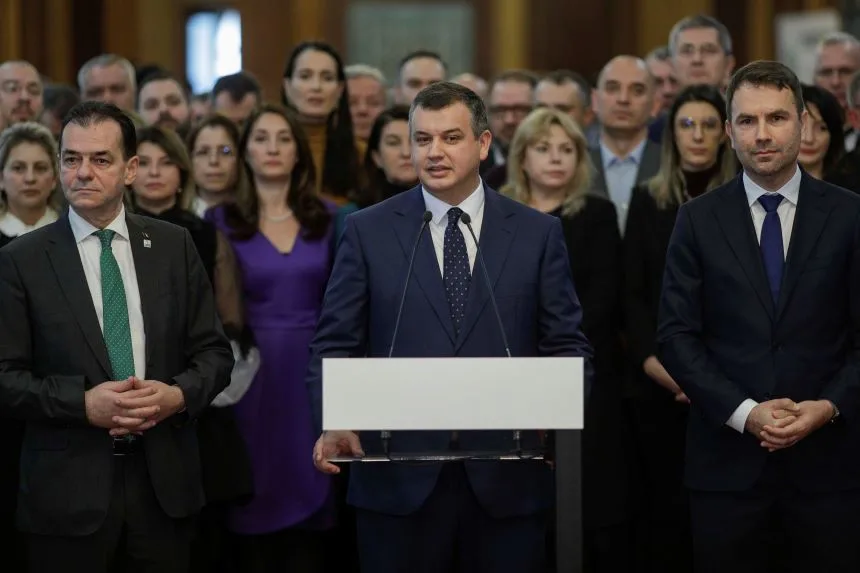 EDITORIAL VIDEO Ion Cristoiu: USR pierde din „Alianța Dreptei Unite” EDITORIAL VIDEO Ion Cristoiu: USR pierde din „Alianța Dreptei Unite”