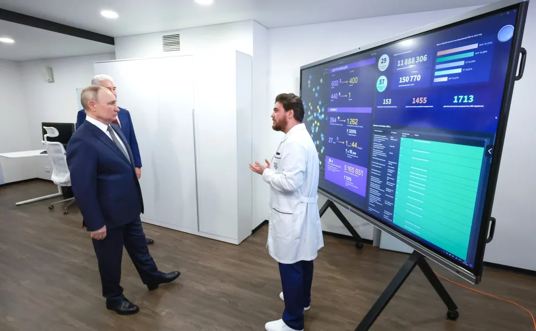 Putin: Rusia se apropie din ce în ce mai mult de a crea un vaccin împotriva cancerului Putin: Rusia se apropie din ce în ce mai mult de a crea un vaccin împotriva cancerului