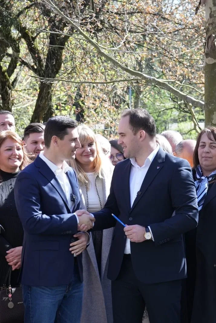 Mișcare politică surprinzătoare a președintelui Consiliului Județean Maramureș Mișcare politică surprinzătoare a președintelui Consiliului Județean Maramureș