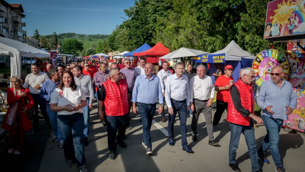 PSD a luat 50 de primării din 70 in Gorj. PSD a câştigat primăriile celor două municipii, Târgu Jiu şi Motru, şi oraşele Tismana, Novaci, Bumbeşti Jiu, Ţicleni şi Târgu Cărbuneşti PSD a luat 50 de primării din 70 in Gorj. PSD a câştigat primăriile celor două municipii, Târgu Jiu şi Motru, şi oraşele Tismana, Novaci, Bumbeşti Jiu, Ţicleni şi Târgu Cărbuneşti