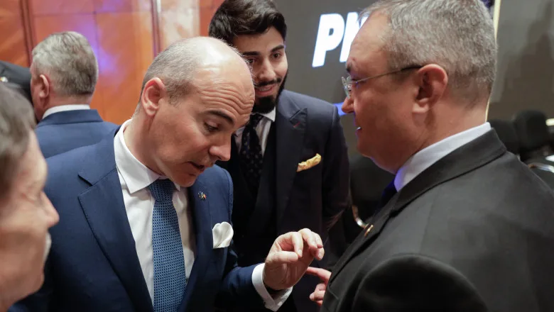 Rareș Bogdan: Noi ne batem pentru turul doi cu Marcel Ciolacu. Nici măcar cu Mircea Geoană. Doamna Lasconi reprezintă un partid de 8% Rareș Bogdan: Noi ne batem pentru turul doi cu Marcel Ciolacu. Nici măcar cu Mircea Geoană. Doamna Lasconi reprezintă un partid de 8%