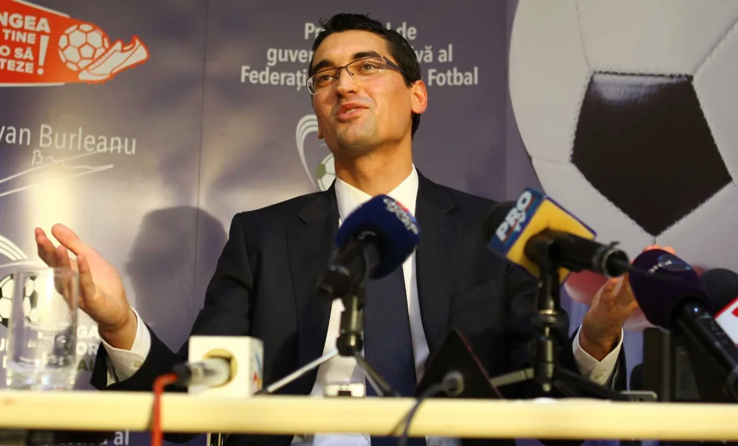 Selecționerul Liechtensteinului face mișto de echipa României: Suntem o echipă preponderent de amatori cu doar 3 jucători care îşi câştigă banii din fotbal Selecționerul Liechtensteinului face mișto de echipa României: Suntem o echipă preponderent de amatori cu doar 3 jucători care îşi câştigă banii din fotbal