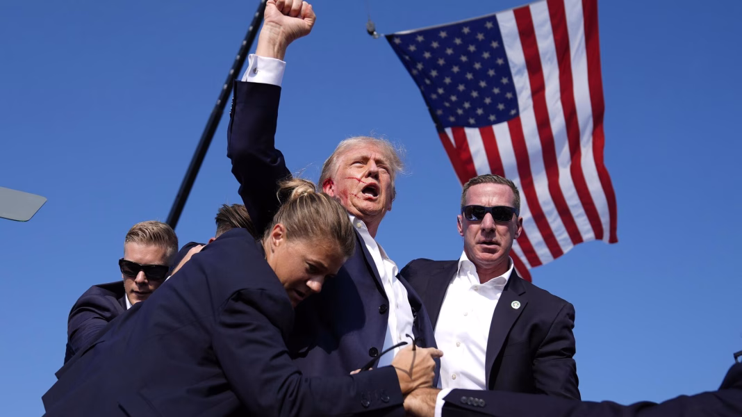 Averea lui Trump a crescut cu un miliard de dolari după încercarea de asasinat Averea lui Trump a crescut cu un miliard de dolari după încercarea de asasinat