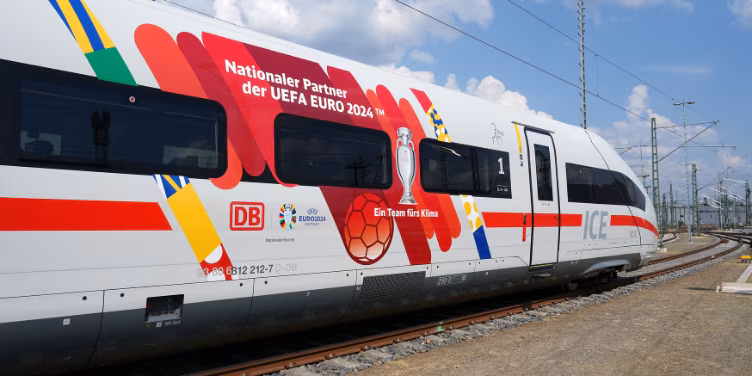PROBLEMA GERMANIEI: Femeile au „zone interzise” PROBLEMA GERMANIEI: Femeile au „zone interzise”