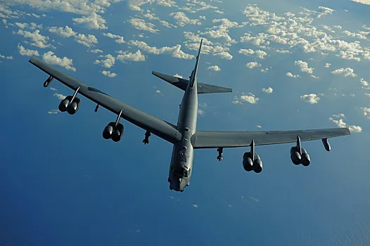 Presa rusă: SUA au desfășurat bombardiere nucleare în România lângă granița cu Ucraina Presa rusă: SUA au desfășurat bombardiere nucleare în România lângă granița cu Ucraina
