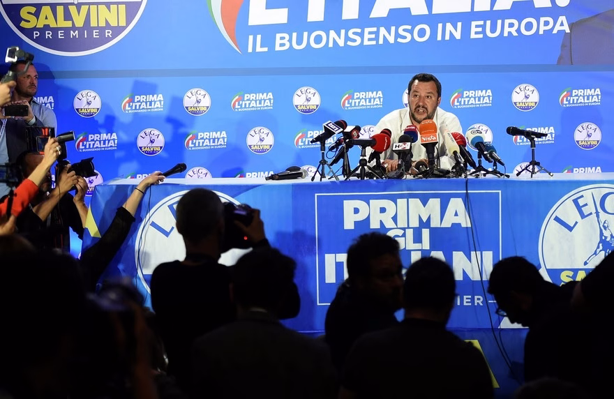 Salvini a salutat unitatea forțelor patriotice ungaro-austro-cehe împotriva unei Europe fără stânga Salvini a salutat unitatea forțelor patriotice ungaro-austro-cehe împotriva unei Europe fără stânga