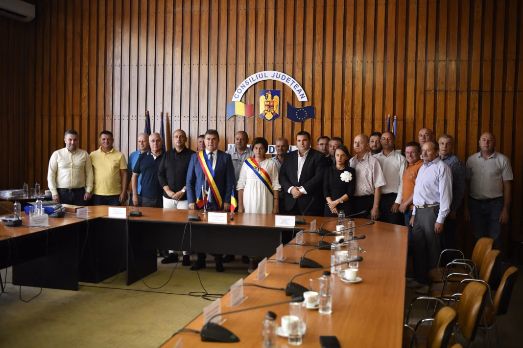 ACORD DE PARTENERIAT ÎNTRE CONSILIUL JUDEȚEAN MEHEDINȚI ȘI PRIMĂRIA DIN HANSCA, REPUBLICA MOLDOVA, ÎN VEDEREA UNEI COLABORĂRI PENTRU DEZVOLTAREA ECONOMICO-SOCIALĂ A CELOR DOUĂ COMUNITĂȚI ACORD DE PARTENERIAT ÎNTRE CONSILIUL JUDEȚEAN MEHEDINȚI ȘI PRIMĂRIA DIN HANSCA, REPUBLICA MOLDOVA, ÎN VEDEREA UNEI COLABORĂRI PENTRU DEZVOLTAREA ECONOMICO-SOCIALĂ A CELOR DOUĂ COMUNITĂȚI