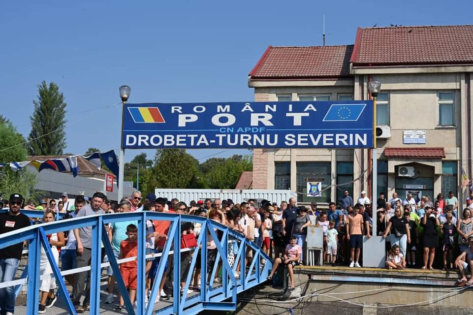 ZIUA MARINEI ROMÂNE ÎN PORTUL DROBETA TURNU SEVERIN ZIUA MARINEI ROMÂNE ÎN PORTUL DROBETA TURNU SEVERIN