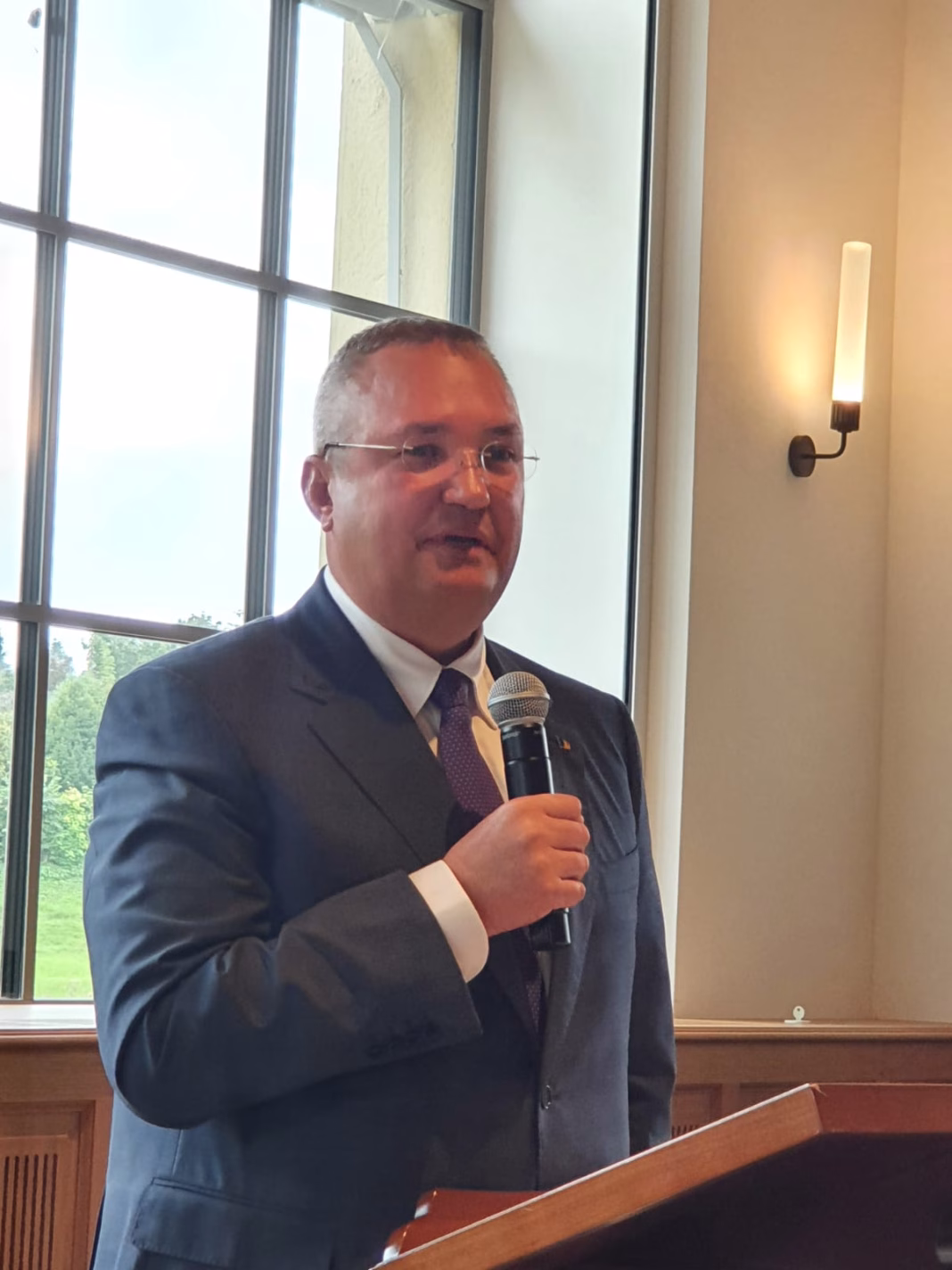 Nicolae Ciucă, invitat special la evenimentul internațional dedicat securității in Elveția, unde a vorbit despre importanța strategică a României și a Mării Negre Nicolae Ciucă, invitat special la evenimentul internațional dedicat securității in Elveția, unde a vorbit despre importanța strategică a României și a Mării Negre