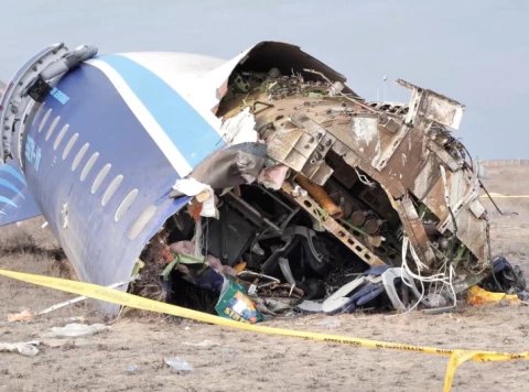 Cel puțin 32 de persoane au supraviețuit accidentului avionului Azerbaijan Airlines Cel puțin 32 de persoane au supraviețuit accidentului avionului Azerbaijan Airlines