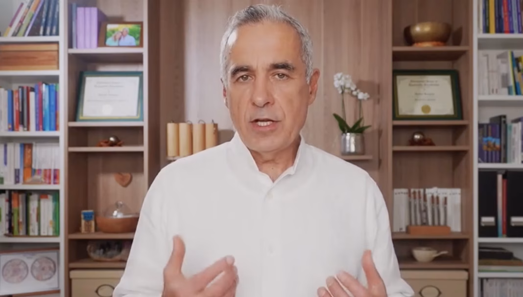 VIDEO: Ce mesaj a dat Călin Georgescu susținătorilor duminică seară: NU VĂD O SOLUȚIE IN MANIFESTAȚIILE DE STRADĂ VIDEO: Ce mesaj a dat Călin Georgescu susținătorilor duminică seară: NU VĂD O SOLUȚIE IN MANIFESTAȚIILE DE STRADĂ
