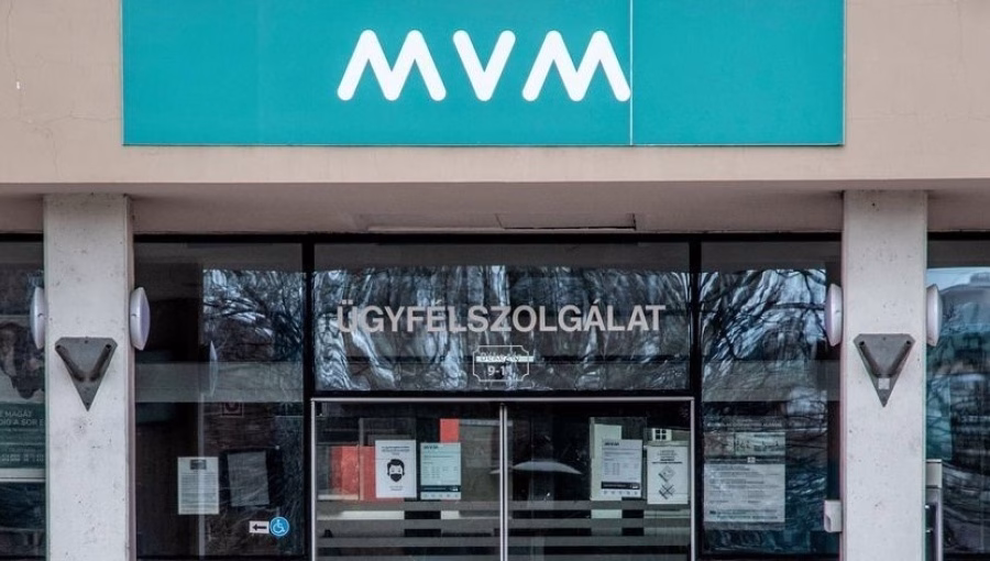 Ministrul Energiei: Tranzacția prin care compania ungară de stat MVM vrea să cumpere afacerile din România ale E.On este posibil să nu fie aprobată de autoritățile române Ministrul Energiei: Tranzacția prin care compania ungară de stat MVM vrea să cumpere afacerile din România ale E.On este posibil să nu fie aprobată de autoritățile române