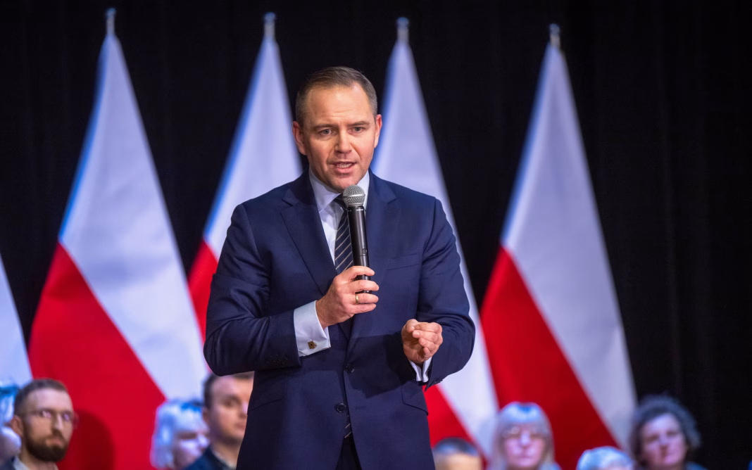 Candidatul PiS la președinția Poloniei: Nu se poate garanta că Europa va continua să existe în forma sa actuală Candidatul PiS la președinția Poloniei: Nu se poate garanta că Europa va continua să existe în forma sa actuală
