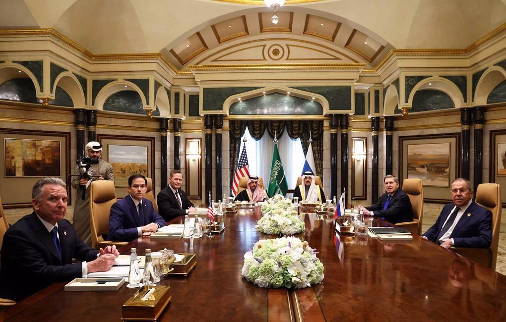 Lavrov după discuțiile cu americanii de la Riad: Nu numai că ne-am ascultat, dar ne-am și auzit Lavrov după discuțiile cu americanii de la Riad: Nu numai că ne-am ascultat, dar ne-am și auzit