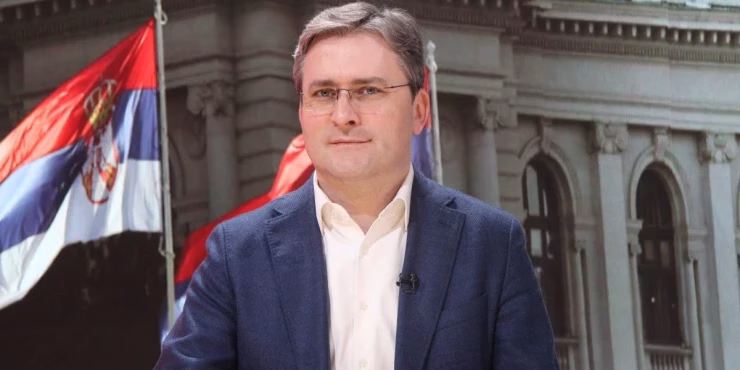 Ministrul sârb al Culturii a fost bătut in timp ce își vizita părinții Ministrul sârb al Culturii a fost bătut in timp ce își vizita părinții
