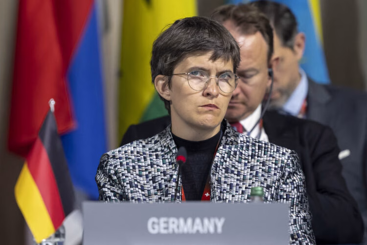 Ministrul German pentru Afaceri Europene expulzat din Srpska Ministrul German pentru Afaceri Europene expulzat din Srpska