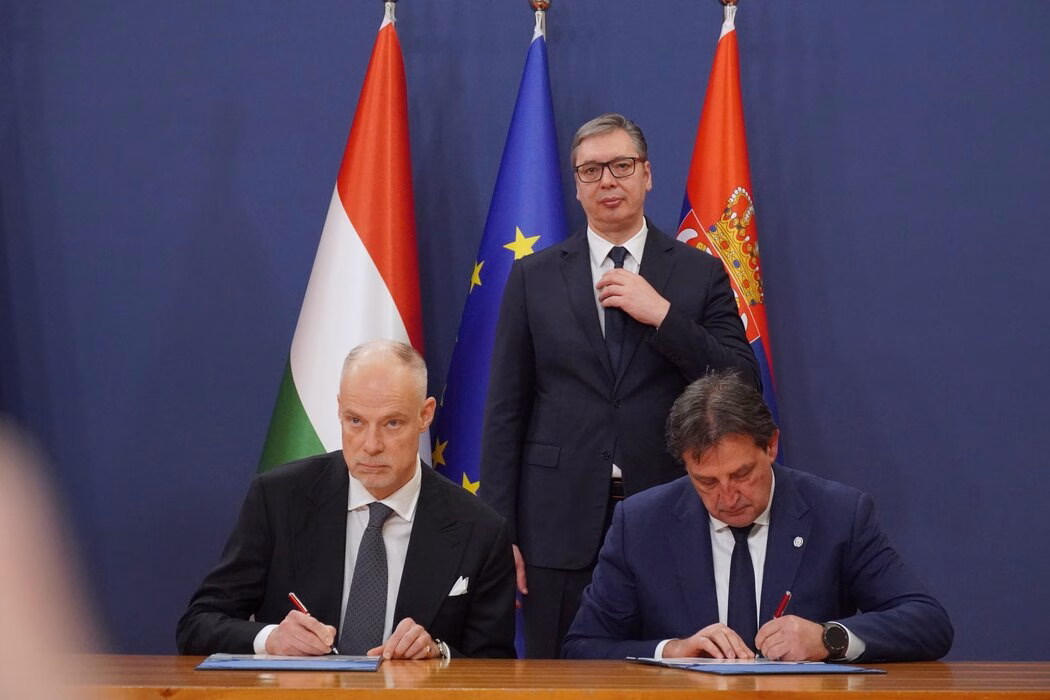 Aleksandar Vučić anunță o alianță militară Serbia-Ungaria Aleksandar Vučić anunță o alianță militară Serbia-Ungaria