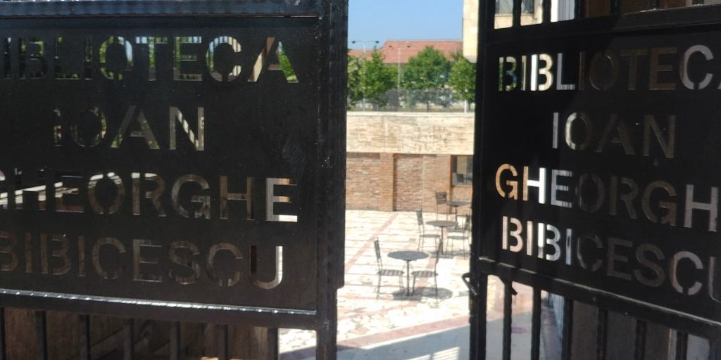 Consiliul Județean Mehedinți salută inițiativa TVR Craiova de a aduce în atenția publicului tezaurul inestimabil al Bibliotecii Județene „I.G. Bibicescu” Consiliul Județean Mehedinți salută inițiativa TVR Craiova de a aduce în atenția publicului tezaurul inestimabil al Bibliotecii Județene „I.G. Bibicescu”