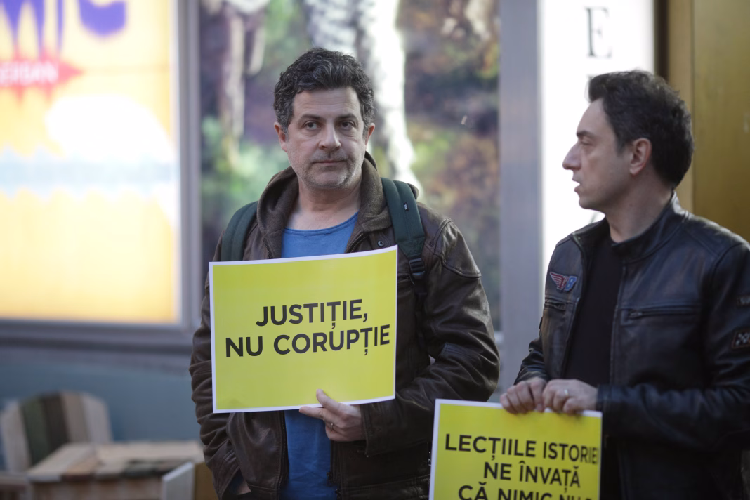 Actorul Mihai Călin: Creștinismul nostru național e, de fapt, fascism! Actorul Mihai Călin: Creștinismul nostru național e, de fapt, fascism!