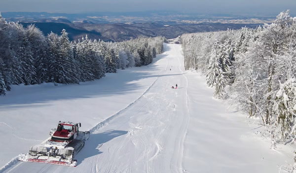 Pași înainte pentru domeniul turistic Semenic Pași înainte pentru domeniul turistic Semenic